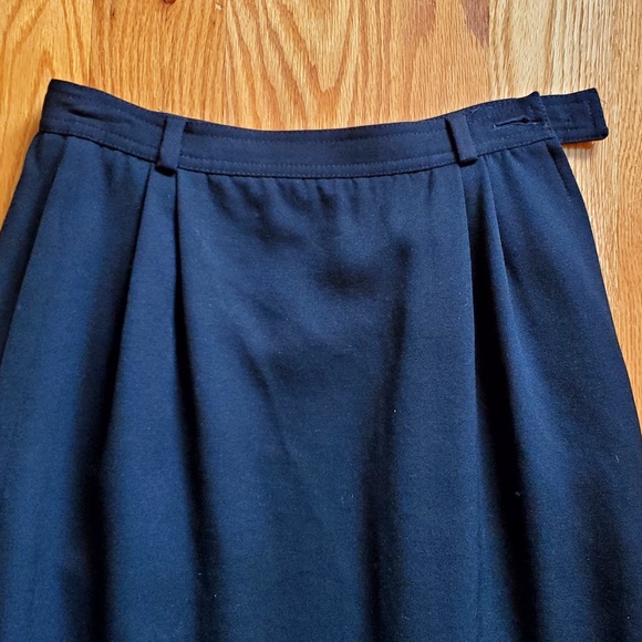 Valentino Vintage Wool Skirt - Picture 3 of 5